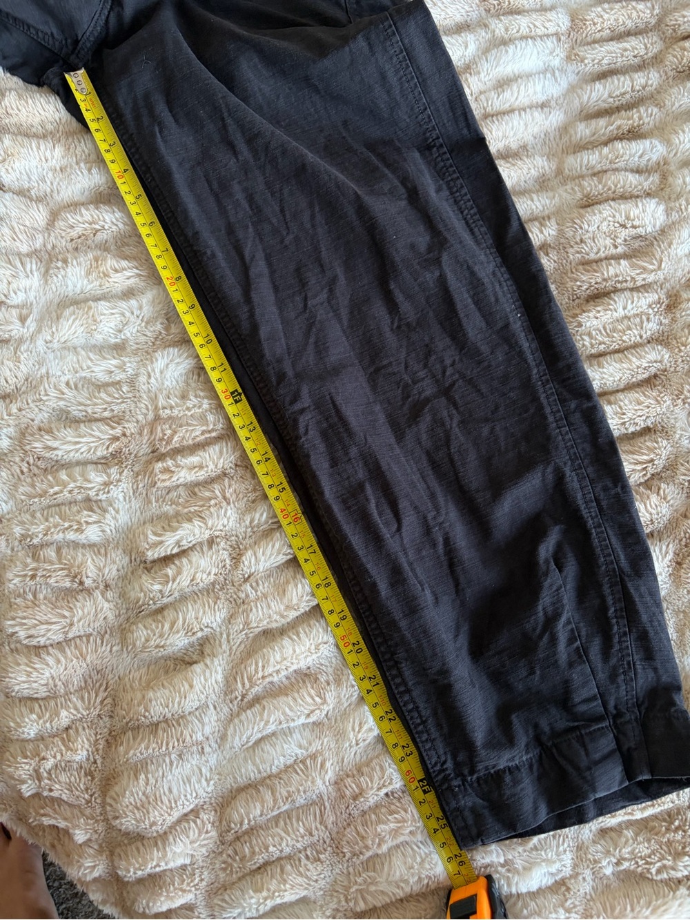 Everlane Barrel Fatigue Pants - Picture 9 of 9